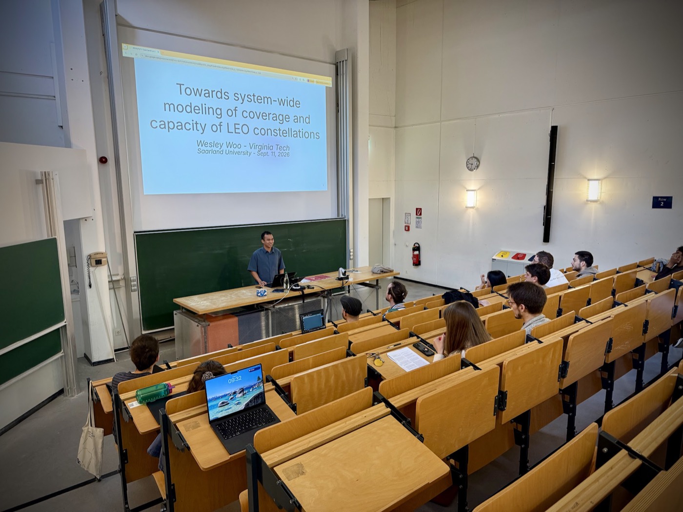 Wesley Woo lecturing at Saarland University